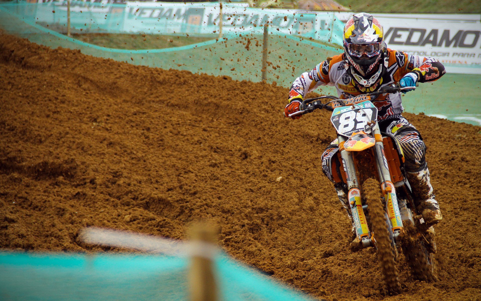 开云电竞-波兰队赛制解析：如何最大化利用赛制中的每一场比赛，波兰队阵型